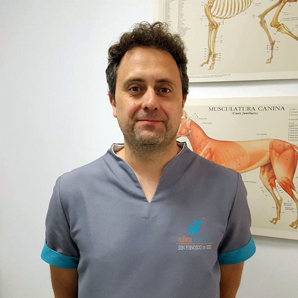 Veterinario Benigno Moreno Cervantes